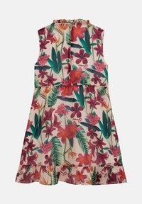 Blomstret kjole med høj halsudskæring, uden ærmer, samlet talje og rynket kant i nuancer af rød, pink og grøn.