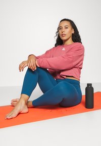 Athleta ULTRA HIGH RISE ELATION - Leggings - dark sardinia blue
