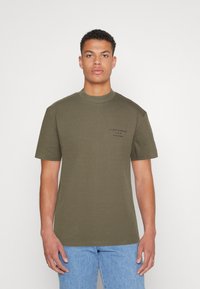 Jack & Jones PREMIUM JPRBLASANCHEZ CREW NECK  - Camiseta estampada - grape leaf