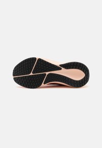 Nike Performance VOMERO 17 - Utcai futócipők - white/black/light wild mango/crimson tint/dark russet/metallic silver