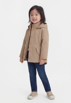 Versace COAT LOGO EMBROIDERY  BAROCCO FOULARD KIDS UNISEX - Ziemas mētelis - sand/black/gold-coloured