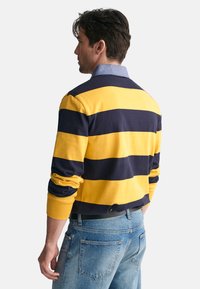GANT STRIPE HEAVY RUGGER - Pitkähihainen paita - faded sunset