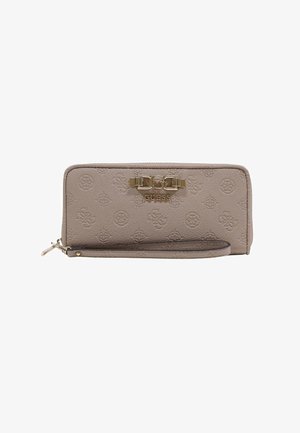 Portafoglio wristlet Guess beige con motivi a rilievo del logo e logo in metallo dorato e cerniera con tirello.