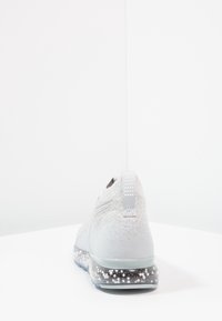 Puma Vysoké tenisky - white