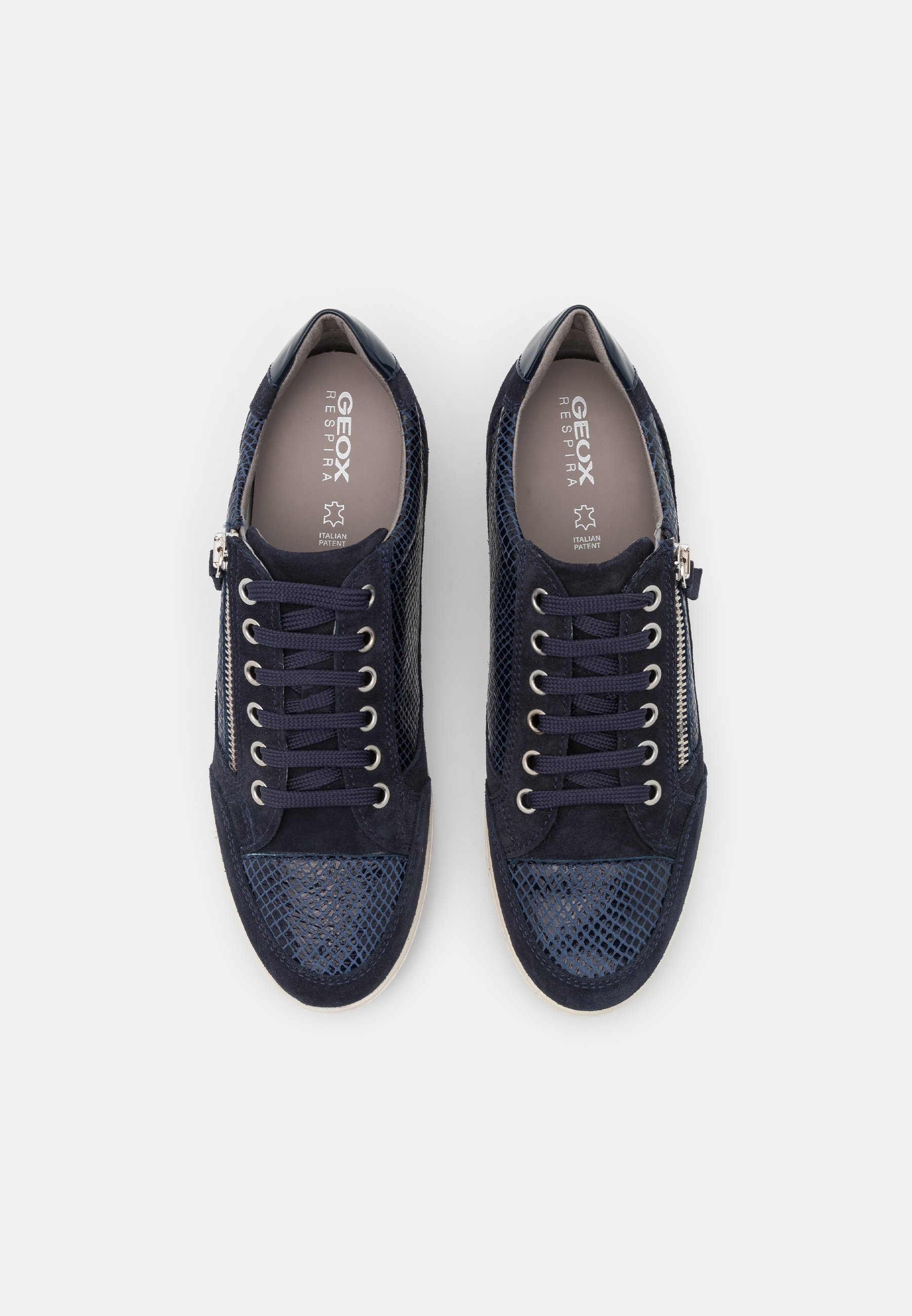 carvela jumping navy