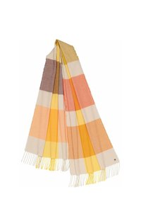 Wendeschal mit abwechselnden Streifen in Gelb, Orange, Pink und Beige; mit fransigen Kanten für mehr Textur versehen.