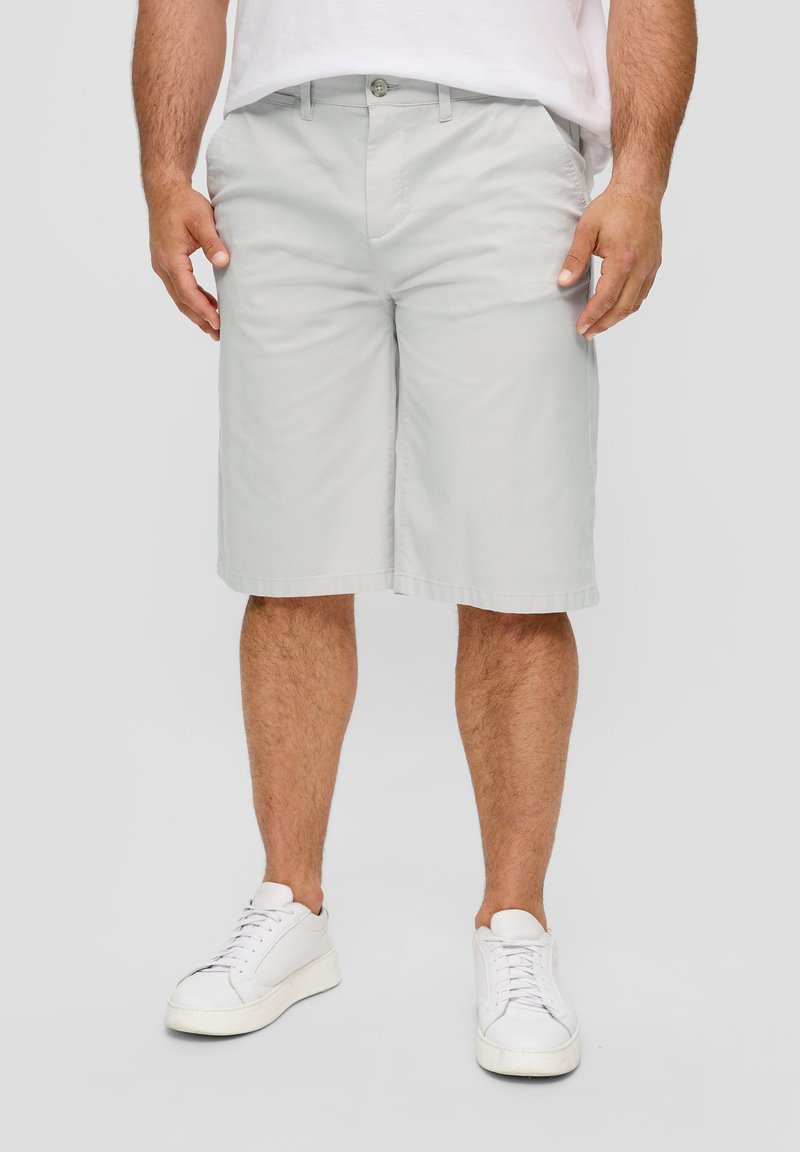 s.Oliver BERMUDA MIT SCHLAUFEN - Shorts - hellgrau