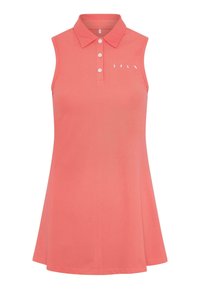 Koralāju krāsas bezpiedurkņu polo kleita ar pieguļošu bodi un izsistītu svārku. Iespējojama apkakle un trīs pogu aizdare ar smalkiem izšūšanas akcentiem.