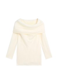Top à épaules dénudées avec des manches longues en tissu crème doux. Présente une coupe décontractée et un col drapé. Texture lisse avec un minimum de détails.