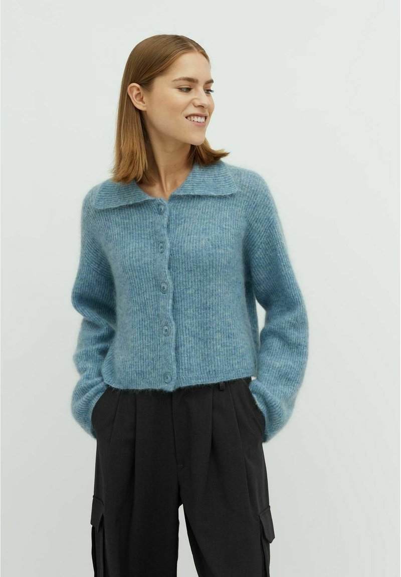 mbyM LARYA-M - Neuletakki - storm blue melange