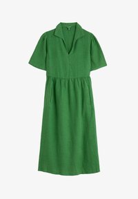 Wybrany, green hedgerow