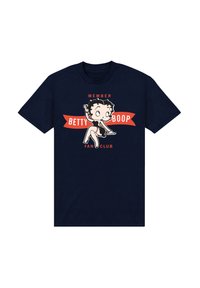 Navyblå bomulls t-shirt med en teckning av Betty Boop och en röd banner som säger "MEDLEM BETTY BOOP FAN CLUB." Avslappnad passform med korta ärmar.
