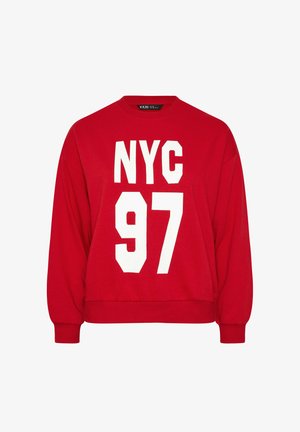Roter Sweatshirt aus Baumwolle mit rundem Halsausschnitt. Mit weißem, aufgeprägtem Text "NYC" und "97" in fetter Blockschrift. Lange Ärmel mit gerippten Bündchen.