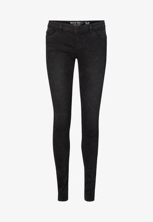 Černé slim džíny vyrobené z denimu, s mírně vysokým pasem, designem pěti kapes a hladkou texturou s minimálním blednutím.
