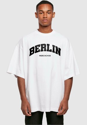 BERLIN WORDING HUGE  - T-shirt con stampa - white