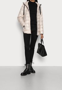 Esprit Allvädersjacka - beige