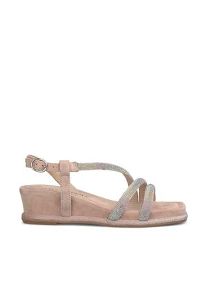 Sandalias de cuña de ante rosa con tiras metálicas texturizadas y cierre de hebilla. Diseño ligero con un tacón bajo y plantilla acolchada.