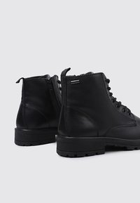 IMAC Stivaletti stringati - black