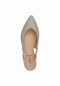 Pointed-toe high-heel shoe in metallic gold fabric. Open sides with strap, textured surface, and cushioned insole marked "Soft Foam." Size 37.