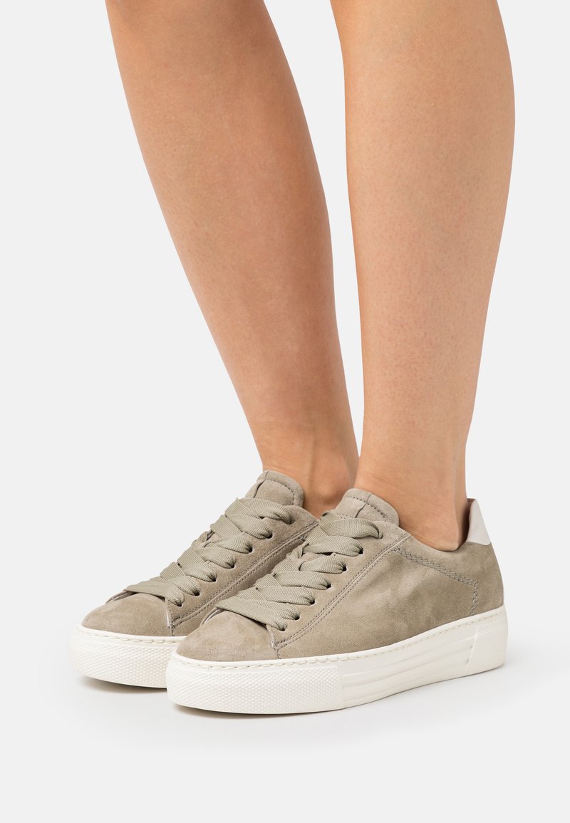 gabor comfort trainers