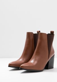 Zign Botines bajos - cognac