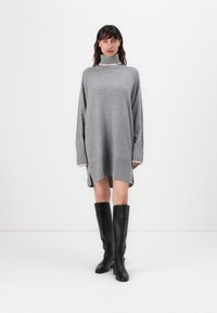Pinko FOGO  - Abito in maglia - grigio monumento