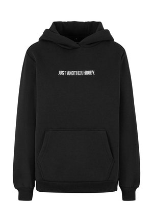 Hanorac negru cu buzunar frontal; are inscripționat cu alb textul "JUST ANOTHER HOODY" pe piept. Material moale, mâneci lungi și glugă cu șnur.