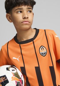 Puma FC SHAKHTAR DONETSK YOUTH - Klubu apģērbs - rickie orange black