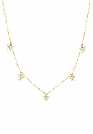 Collar delicado de cadena de oro con cinco colgantes de cristal transparente en forma de mariposa, espaciados uniformemente.