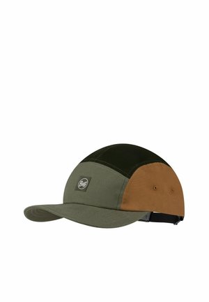 Gorra de béisbol ajustable de seis paneles con frente verde oliva, parte superior negra y paneles laterales marrones, con un pequeño parche con el logo de Buff en el frente.