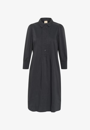 Czarna sukienka zapinana na guziki z kołnierzykiem, długimi bufiastymi rękawami i detalami plisowanymi. Wykonana z gładkiego materiału o luźnym kroju.