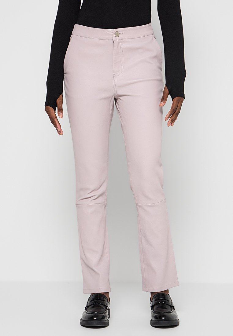 2nd Day Leren broek donkerroze 2nd Day Leren broek donkerroze