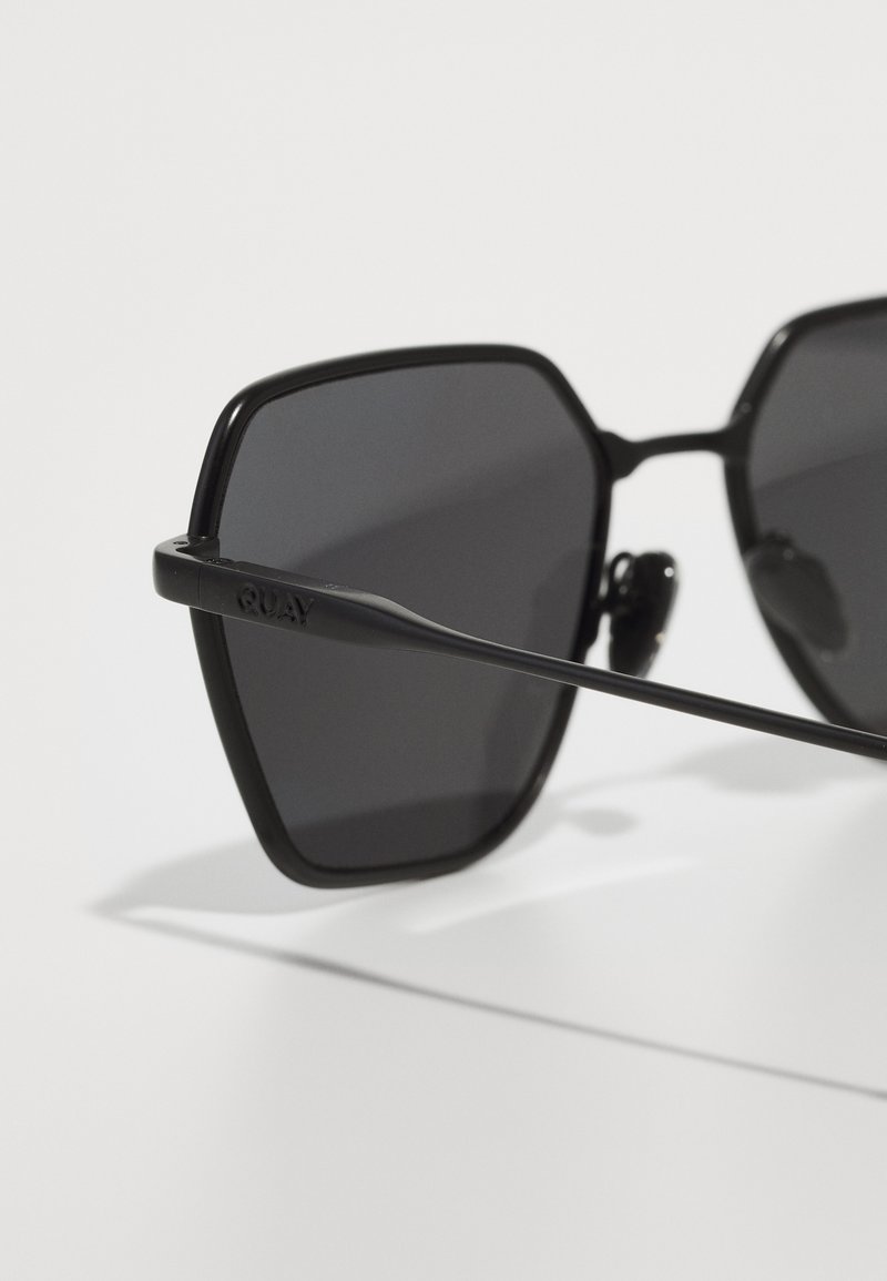 Quay Australia WORLD TOUR Black Sunglasses WORLD TOUR – Quay Australia main image 4