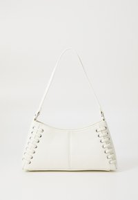 Επιλέχθηκε, off-white