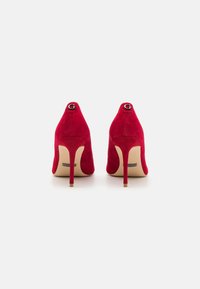 Guess RICA - Decolleté - red