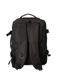 Zaino nero con spallacci imbottiti e regolabili, schienale in rete texturizzata e manico superiore robusto per la portabilità. Design minimalista senza tasche esterne.