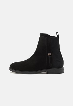 Stivaletti - black