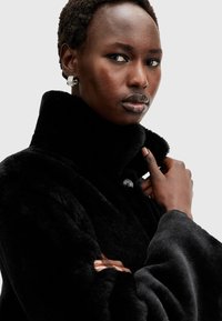 AllSaints SERRA SHEARLING  - Cappotto invernale - black