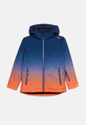 Chaqueta con capucha de degradado azul y naranja con cremallera frontal y tres bolsillos con cremallera, mostrada sobre un fondo blanco liso.