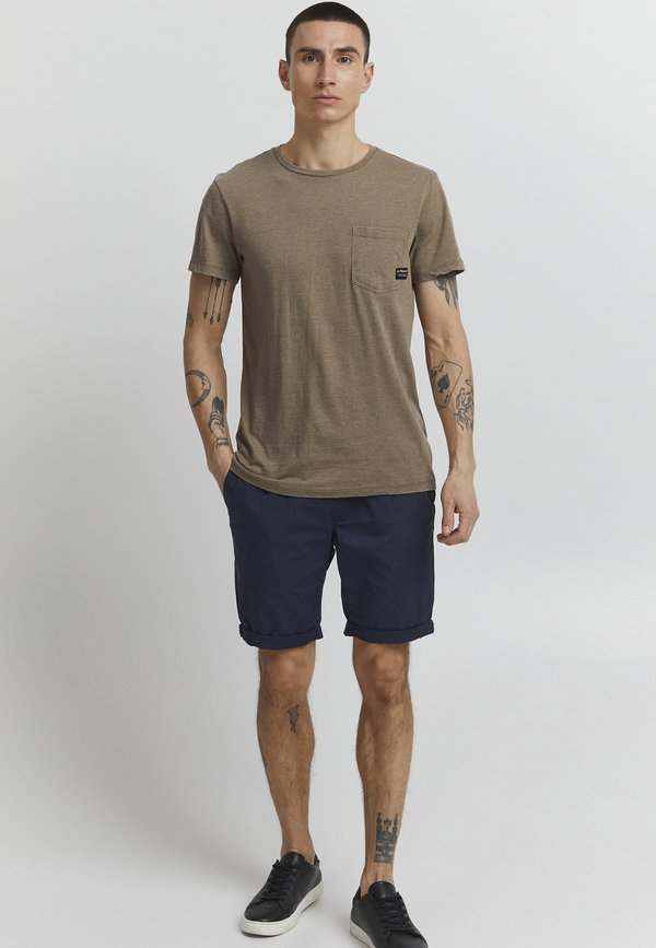 PRLewi - Basic T-shirt - capers3