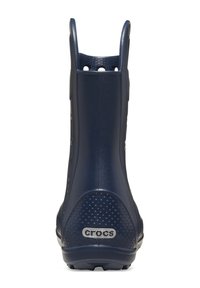 Stivale impermeabile navy con tacco rialzato, superficie testurizzata, dettagli perforati e linguetta sul retro. Presenta un logo argento sul tacco.