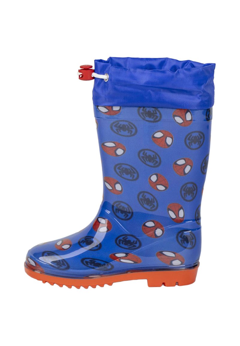 Niebieski gumowy kalosz z czerwonymi akcentami, ozdobiony wzorem twarzy Spider-Mana i symboli pająka. Wysoki model z fakturowaną, antypoślizgową podeszwą.
