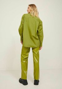 JJXX JXJAMIE RELAXED NOOS - Overhemdblouse - woodbine