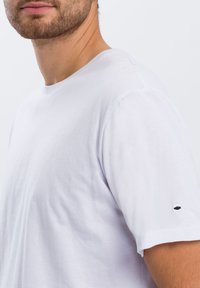 Cross Jeans - T-shirt basic