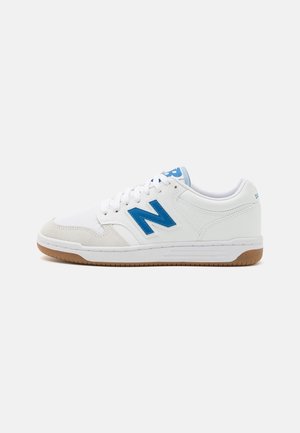 Matalavartiset tennarit - white