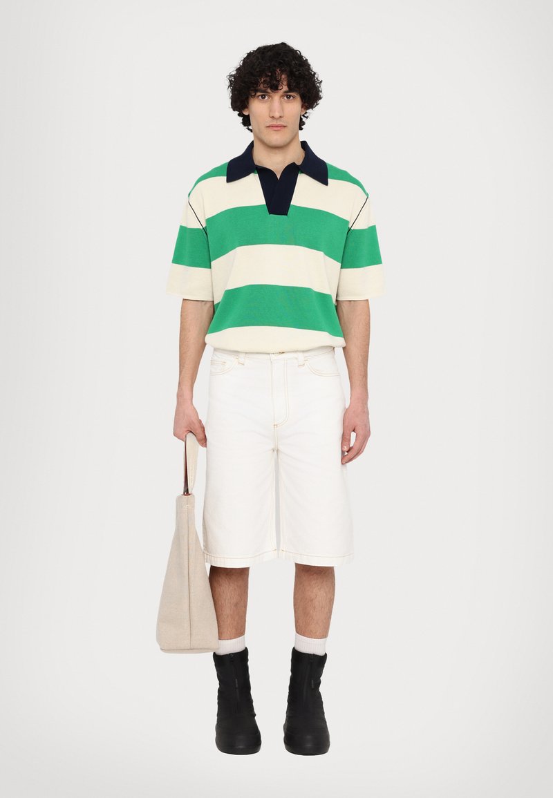 Sunnei - MAGLIA UNITA UNISEX - Poloshirt - emerald green/cream, Vergrößern