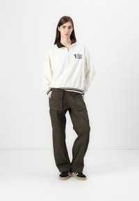 Hollister Co. EMEA TREND - Sweater - jet stream