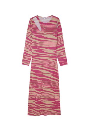 Rochie cu mânecă lungă dintr-un material tricotat moale, cu un model de dungi ondulate în nuanțe de roz și bej, guler rotund și o croială relaxată. Textură netedă.