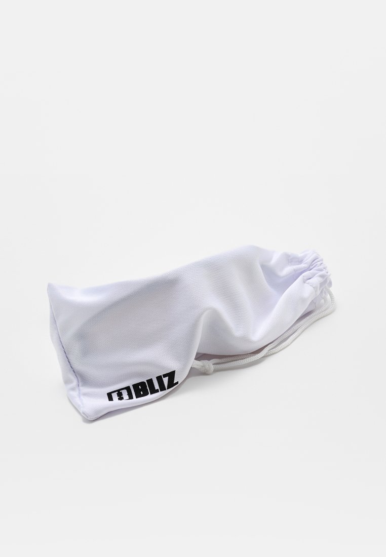 Weißes Sport-Stirnband aus weichem Stoff, mit einem elastischen Kordelzug und einem schwarzen "BLIZ"-Logo auf einer Seite.