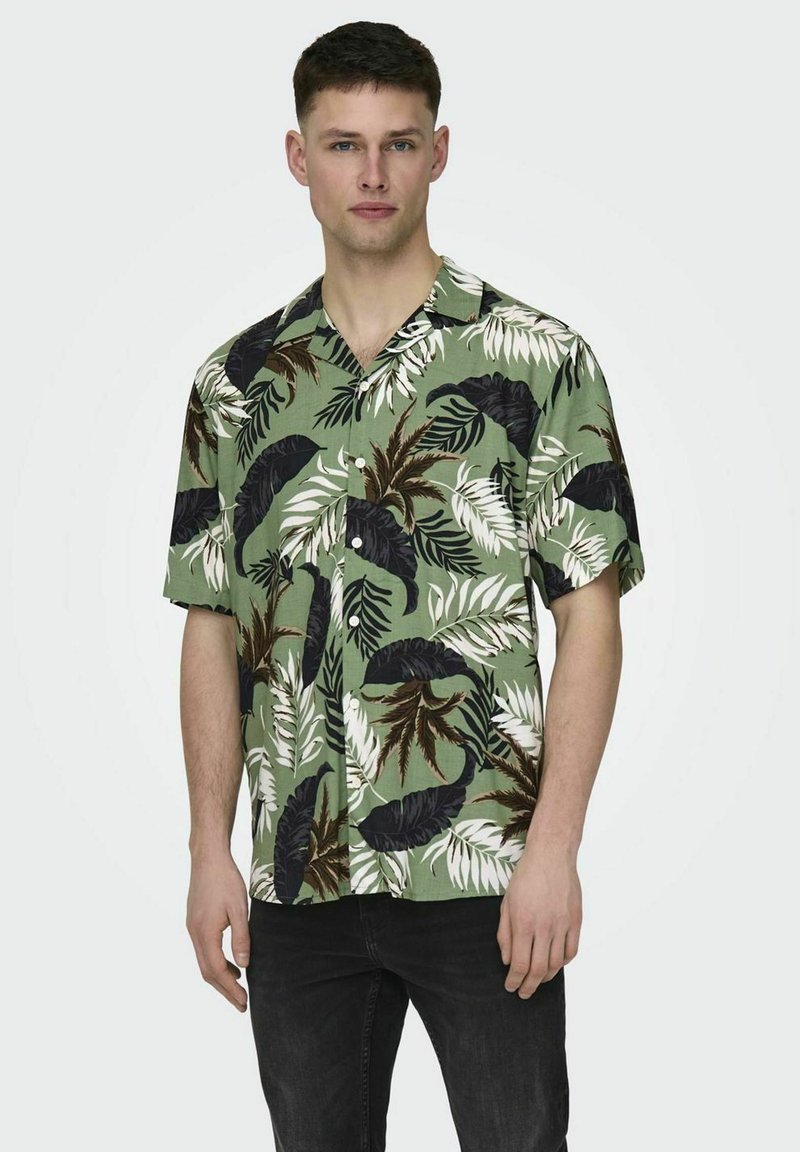 Only & Sons NORMAL GESCHNITTEN RESORT KRAGEN - Camisa - hedge green